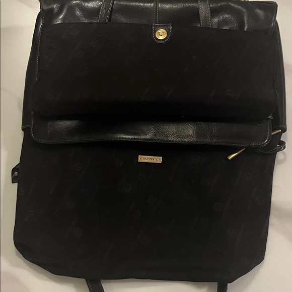 Giani Bernini Black Leather Shoulder Bag - Picture 13 of 15